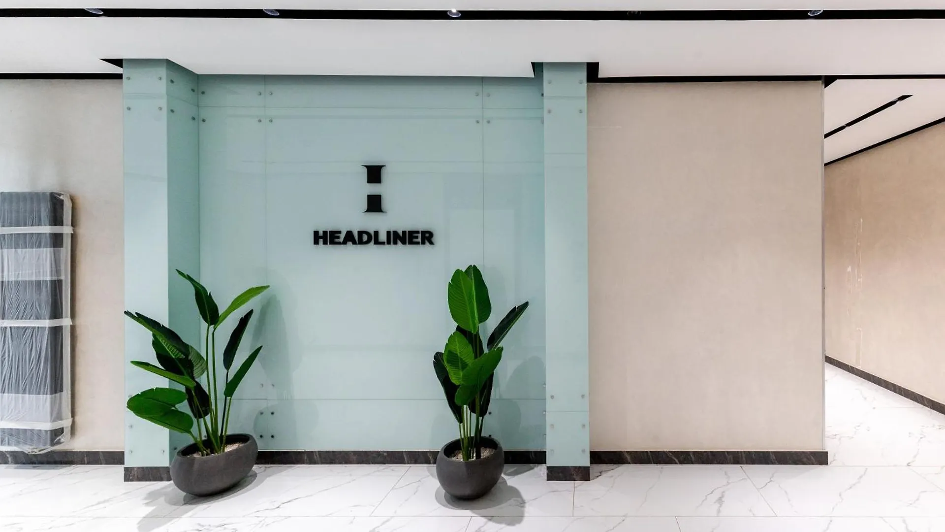 Headliner Apartments Near Khan Shatyr 아스타나
